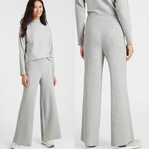 BANANA REPUBLIC Ribbed Sweater Pant Gray Wide Leg Pull-on Knit Pants XS Petite